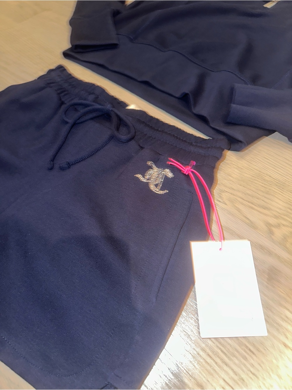 Juicy Couture Navy Blue Sport Elastic Waist Shorts Set - Picture 2 of 7